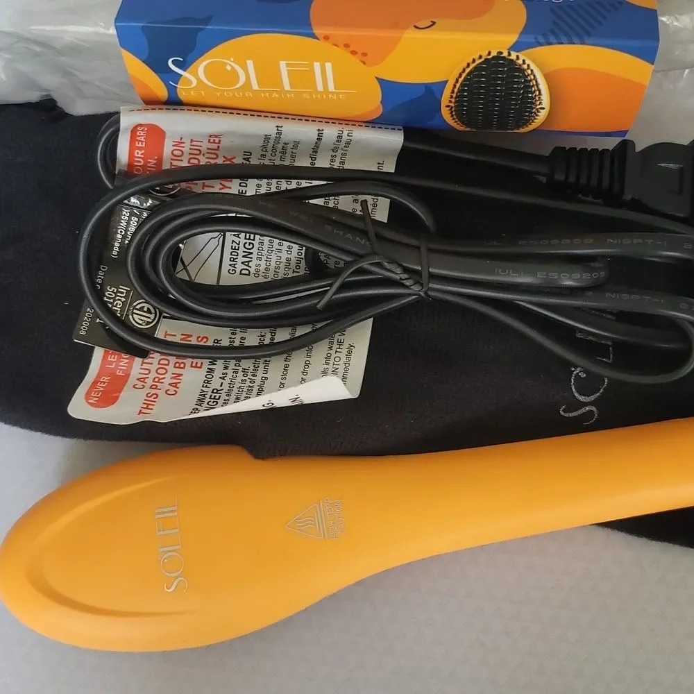 SOLEIL HAIR TOOLS Mini Heat Brush - Apricot